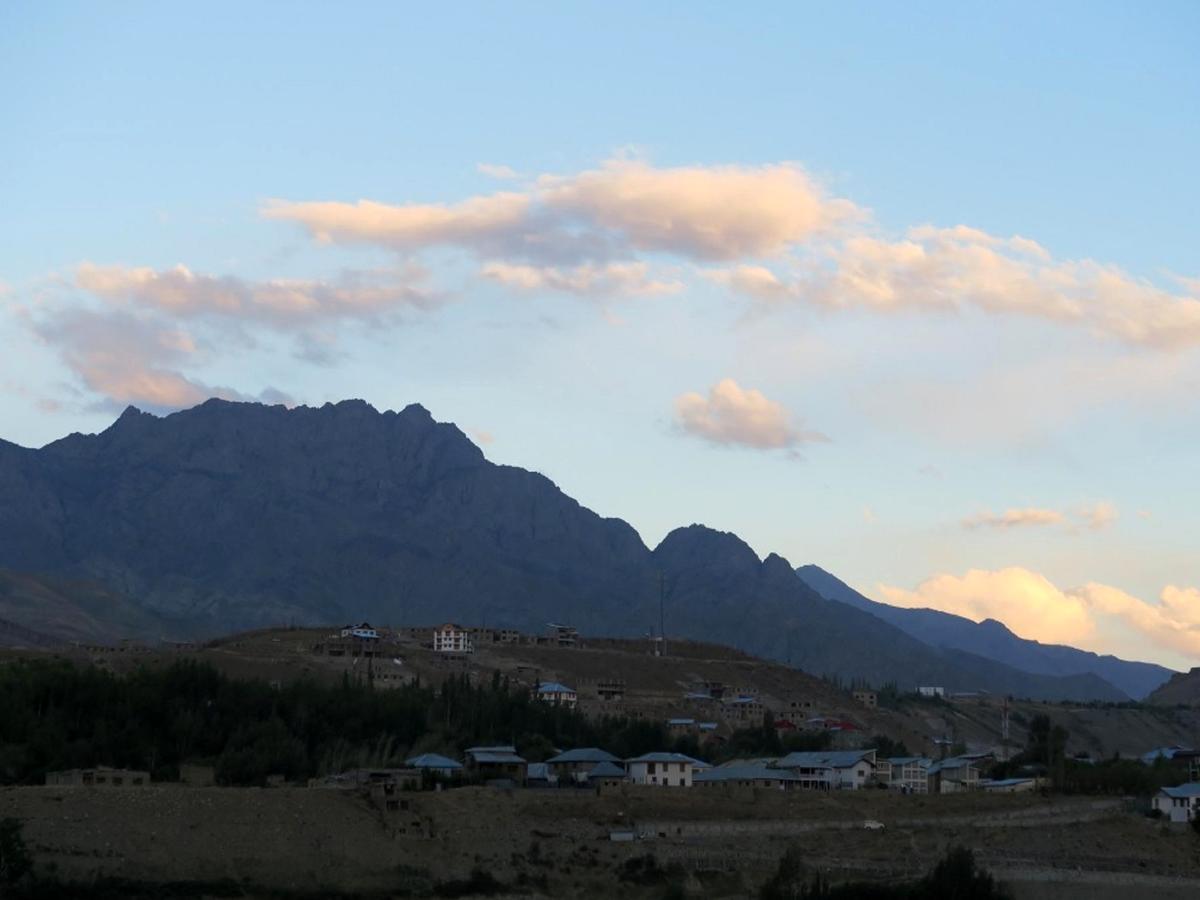 Caravan Sarai Kargil Luaran gambar